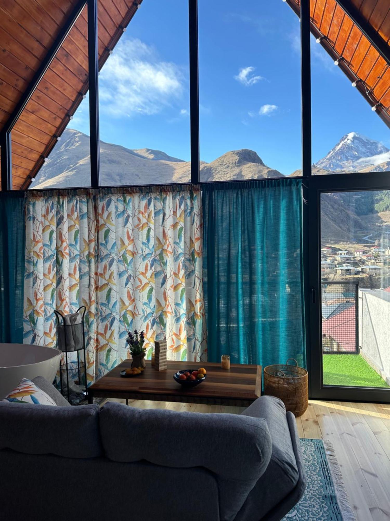 Cottage Veranda Kazbegi Dış mekan fotoğraf